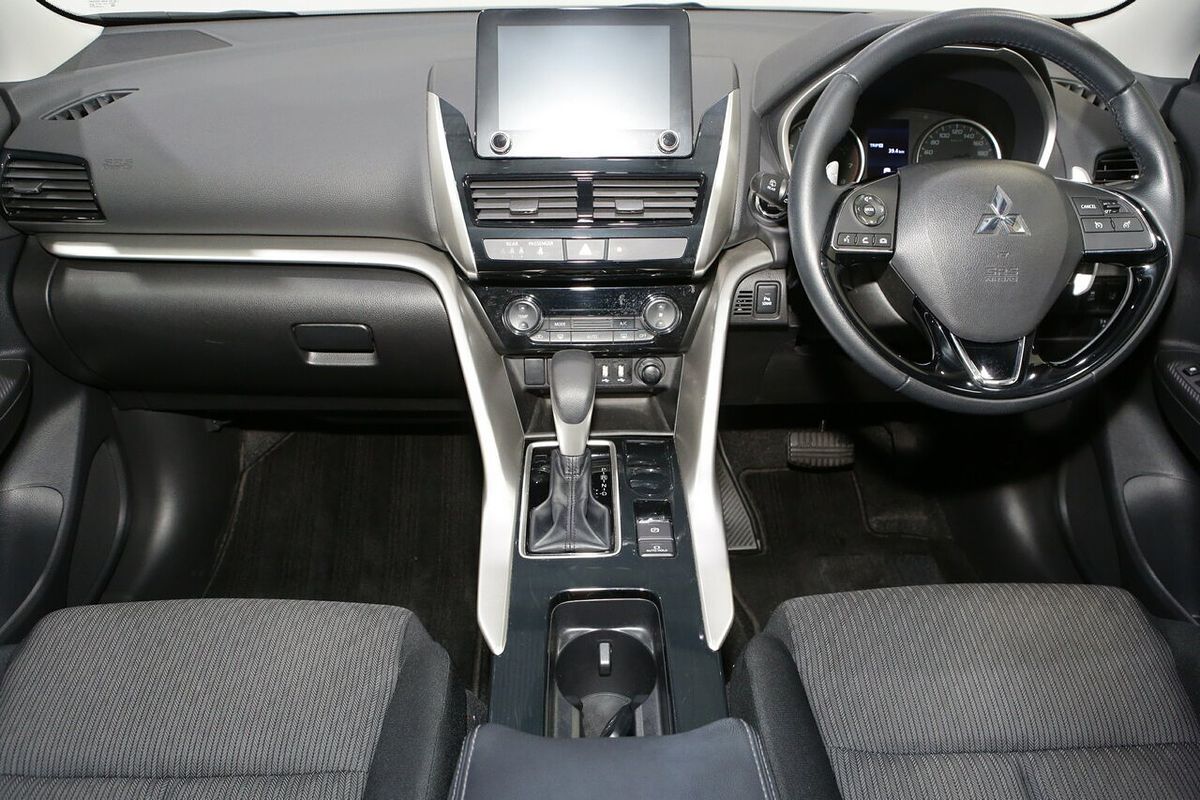 2020 Mitsubishi Eclipse Cross LS YB