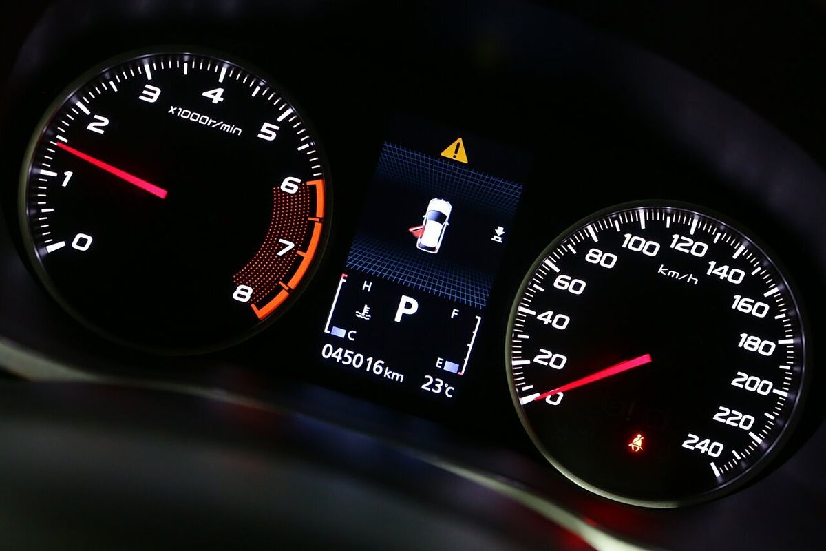 2020 Mitsubishi Eclipse Cross LS YB