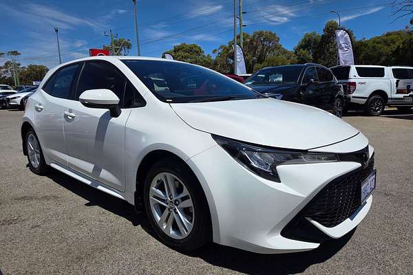2021 Toyota Corolla Ascent Sport MZEA12R