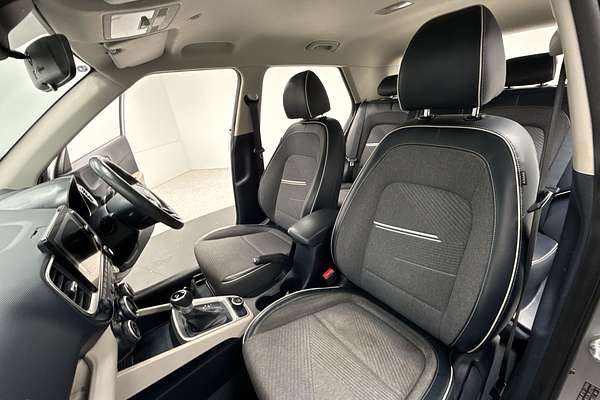 2020 Hyundai Venue Elite QX.2