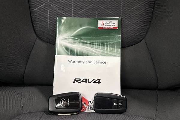 2020 Toyota RAV4 GXL MXAA52R