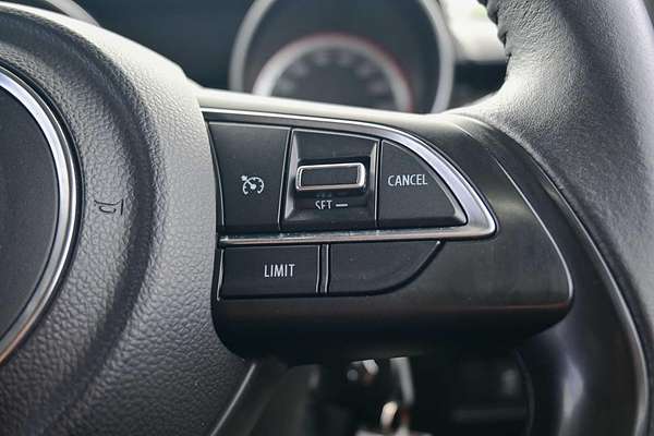 2018 Suzuki Swift GL Navigator AZ