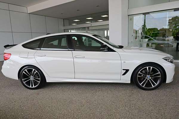 2015 BMW 3 Series 328i Sport Line F34