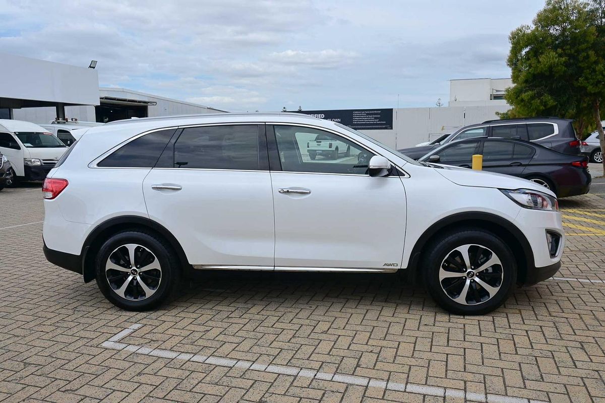 2016 Kia Sorento SLi UM
