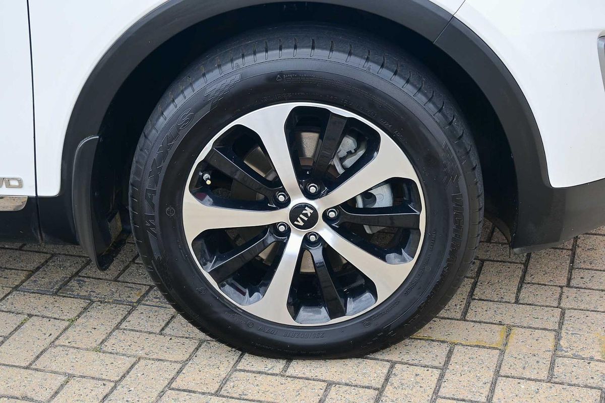 2016 Kia Sorento SLi UM