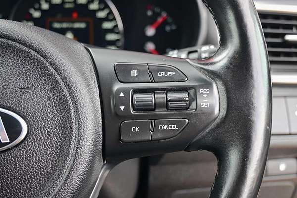 2016 Kia Sorento SLi UM