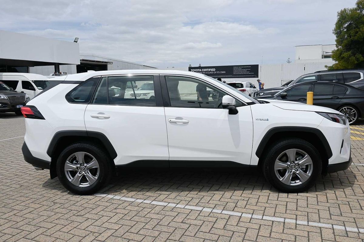 2024 Toyota RAV4 GX AXAH52R