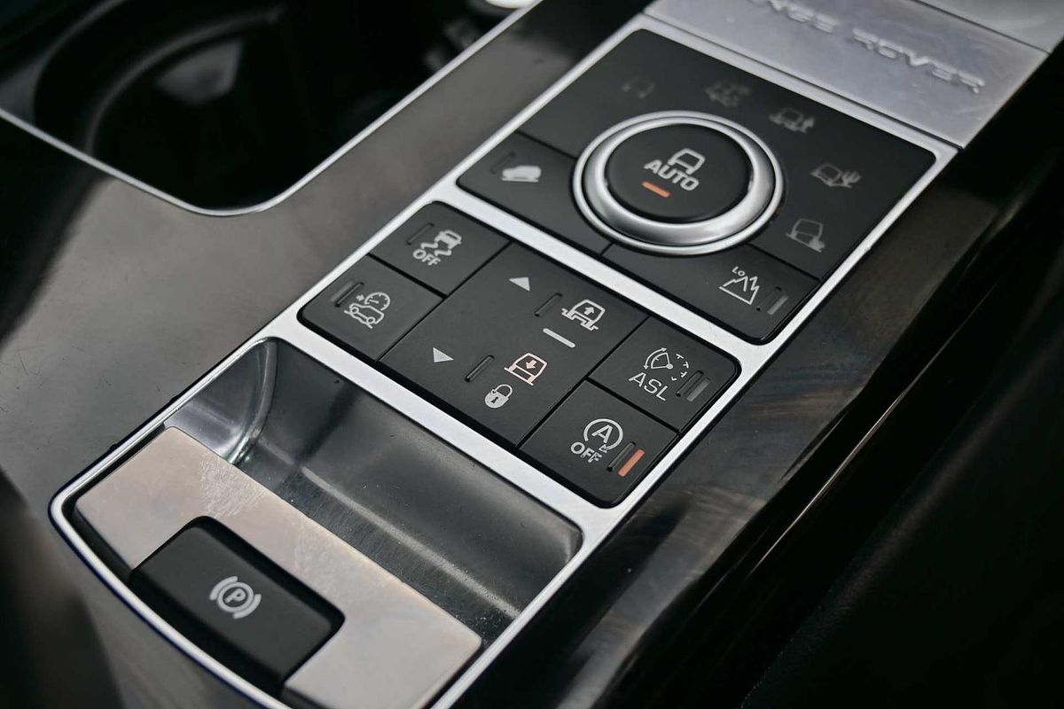 2016 Land Rover Range Rover SDV8 Vogue L405