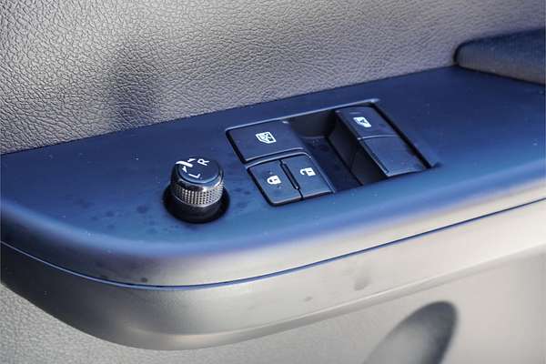 2025 Toyota Hilux Workmate TGN121R Rear Wheel Drive