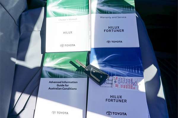 2025 Toyota Hilux Workmate TGN121R Rear Wheel Drive