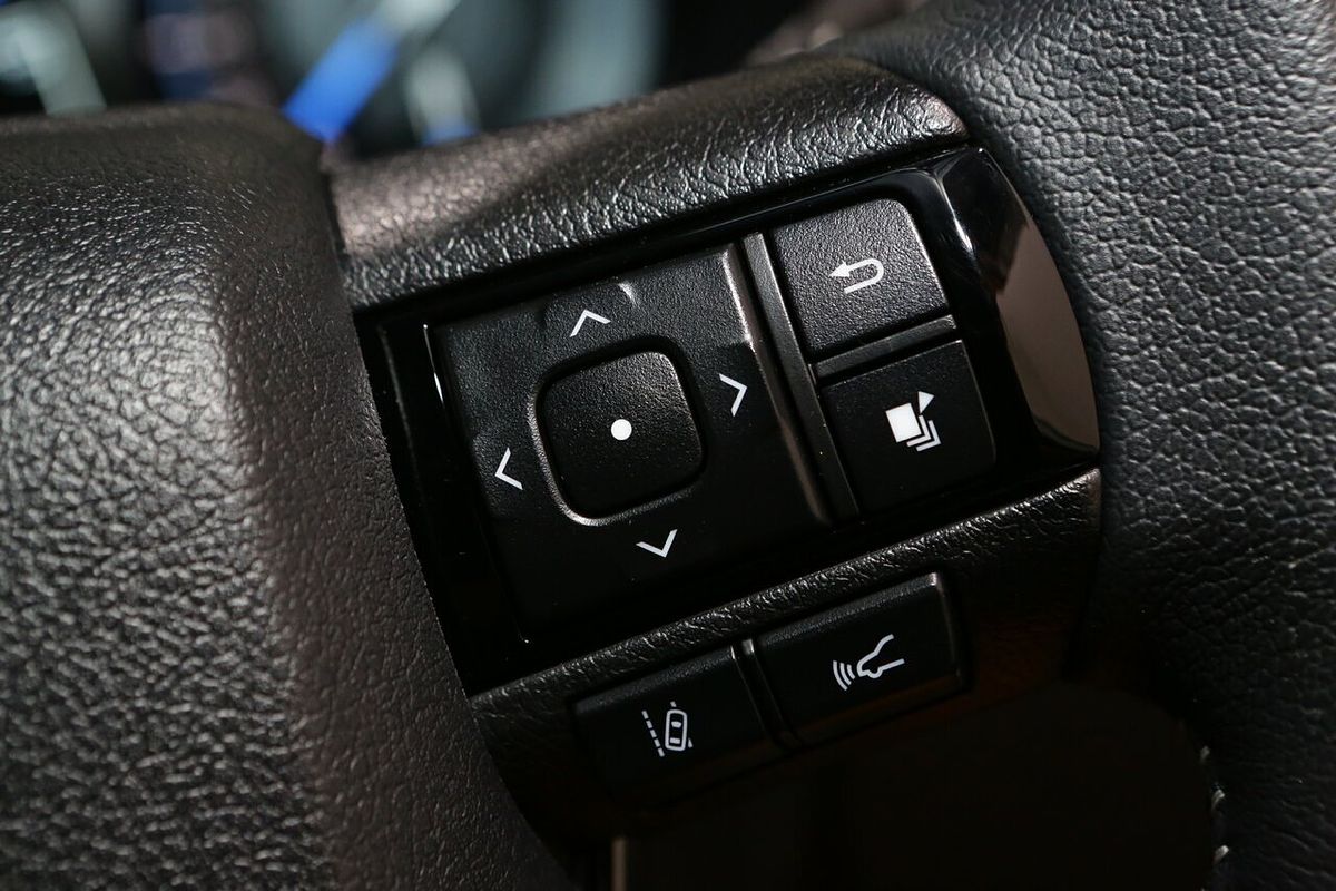 2025 Toyota Hilux Rogue 48V GUN126R 4X4