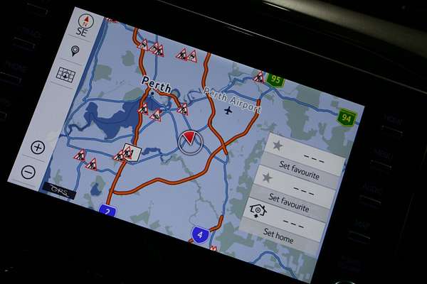 2025 Toyota Hilux Rogue 48V GUN126R 4X4