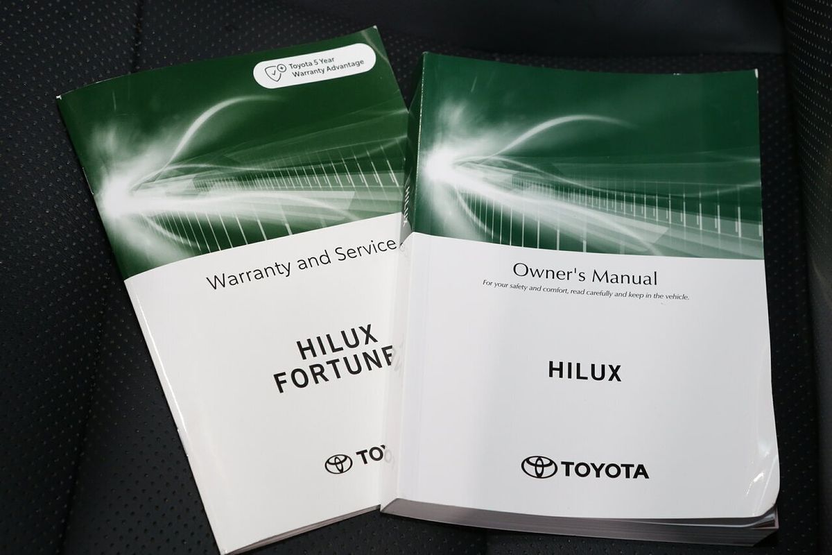 2025 Toyota Hilux Rogue 48V GUN126R 4X4