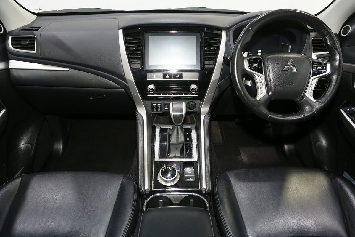 2020 Mitsubishi Pajero Sport Exceed QF