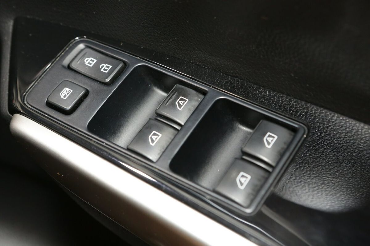 2020 Mitsubishi Pajero Sport Exceed QF