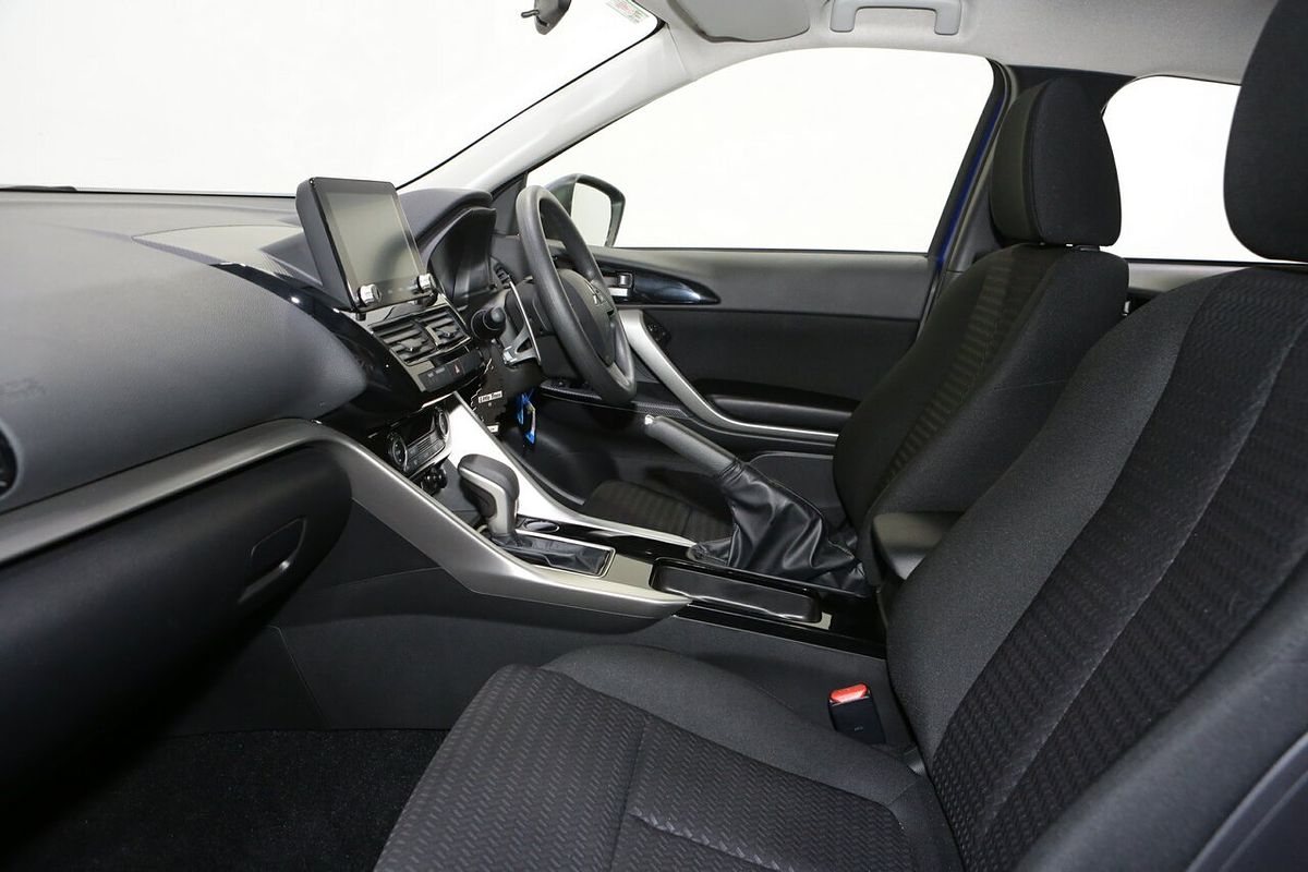 2024 Mitsubishi Eclipse Cross ES YB