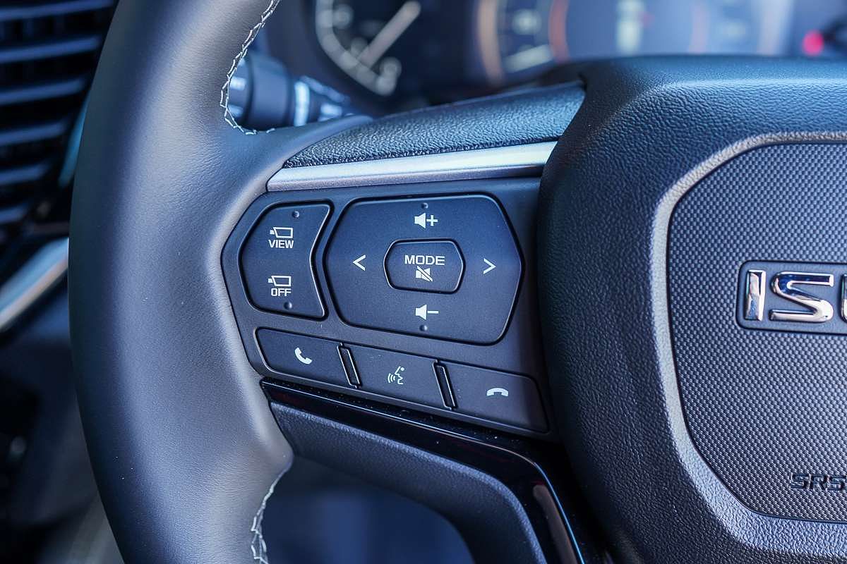 2025 Isuzu MU-X LS-T