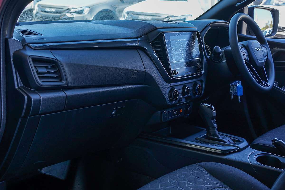 2025 Isuzu D-MAX X-RIDER 4X4