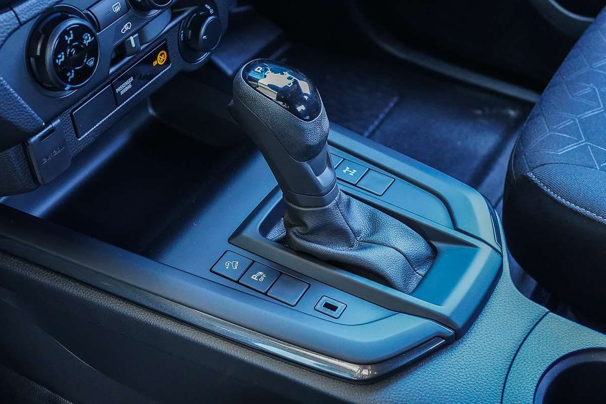 2025 Isuzu D-MAX X-RIDER 4X4