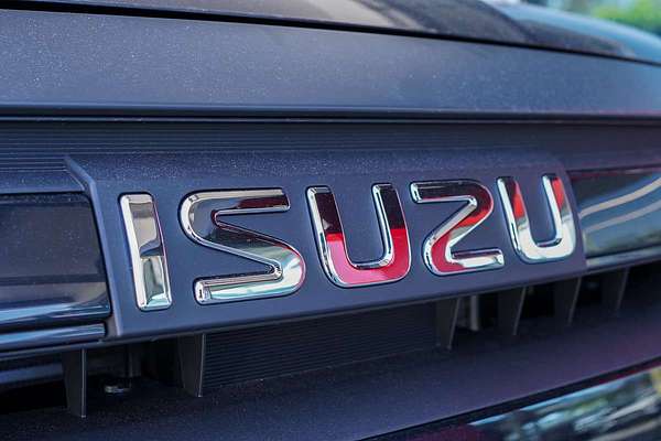 2025 Isuzu D-MAX X-RIDER 4X4