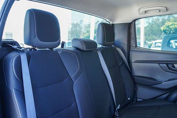 2025 Isuzu D-MAX SX 4X4