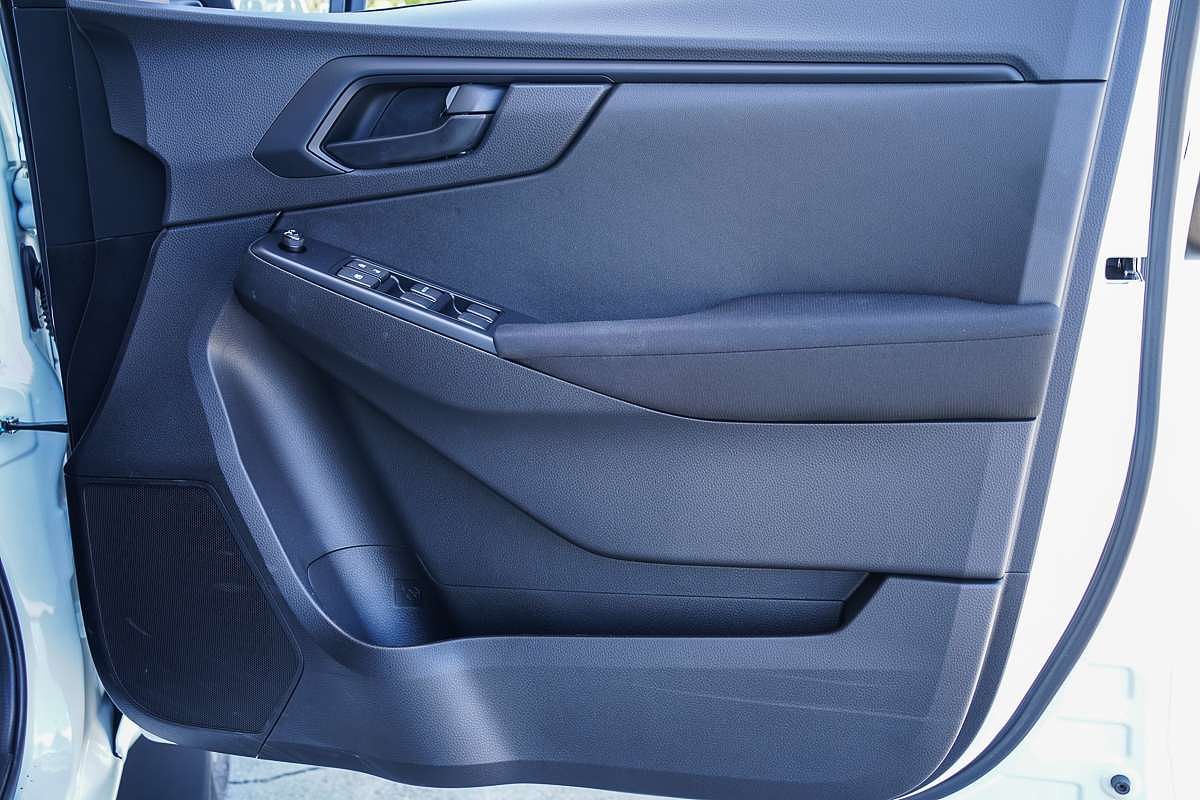 2025 Isuzu D-MAX SX 4X4