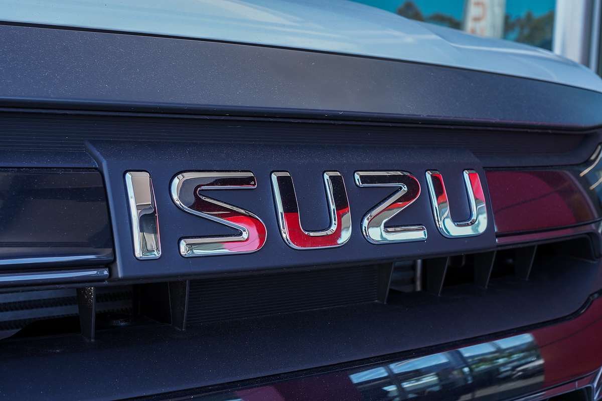 2025 Isuzu D-MAX SX 4X4