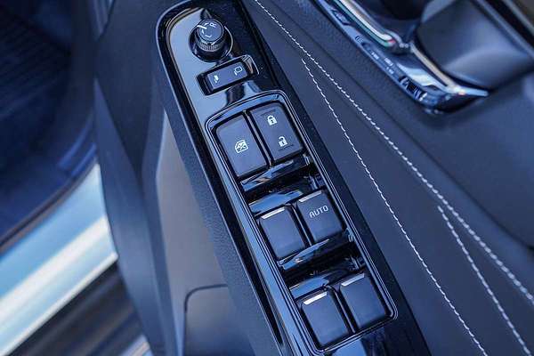 2025 Isuzu MU-X LS-T