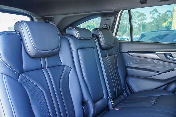 2025 Isuzu MU-X LS-T