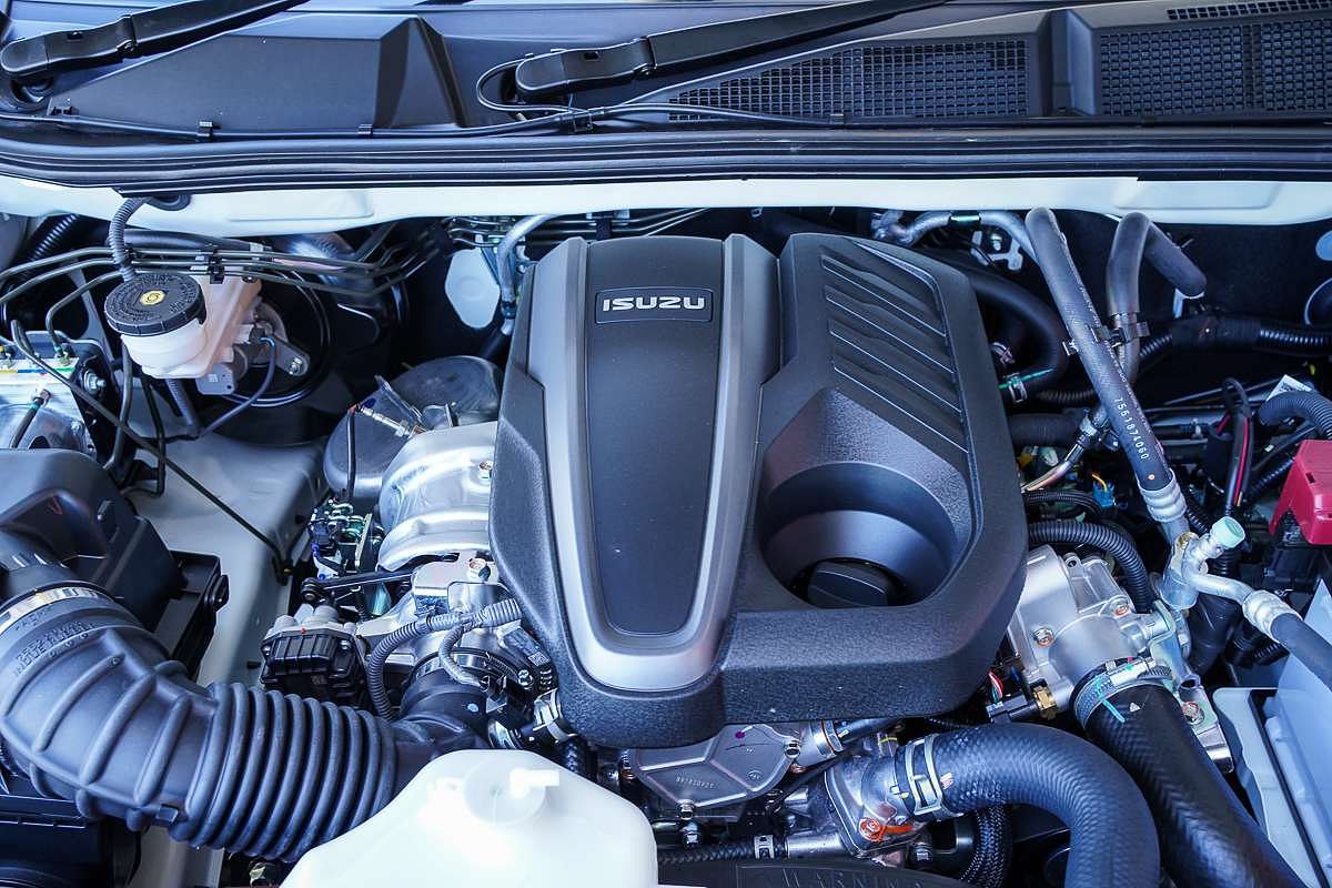 2025 Isuzu MU-X LS-T