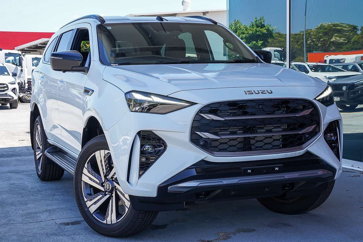 2025 Isuzu MU-X LS-T