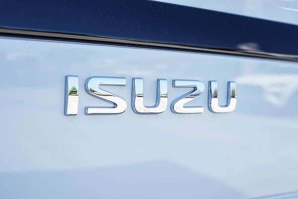 2025 Isuzu MU-X LS-T