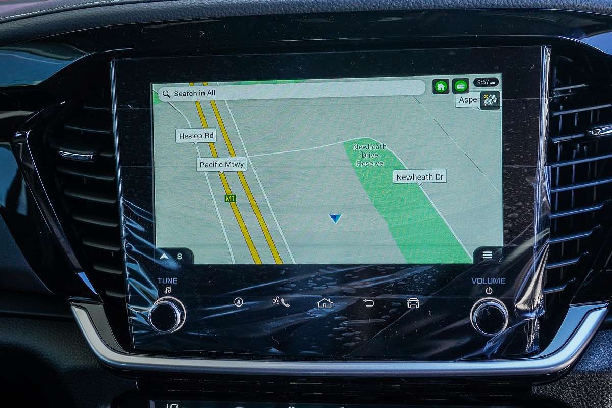 2025 Isuzu MU-X LS-T