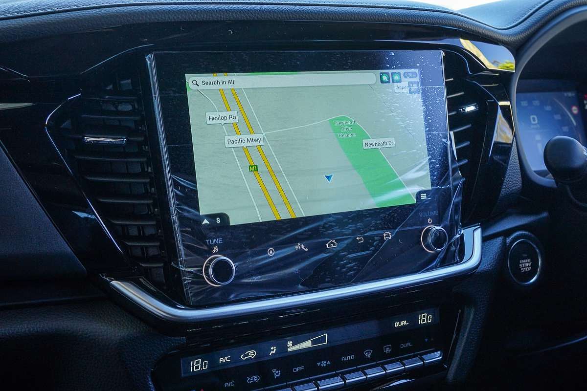 2025 Isuzu MU-X LS-T