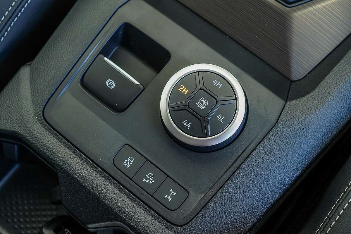 2025 Volkswagen Amarok TDI600 Style NF 4X4