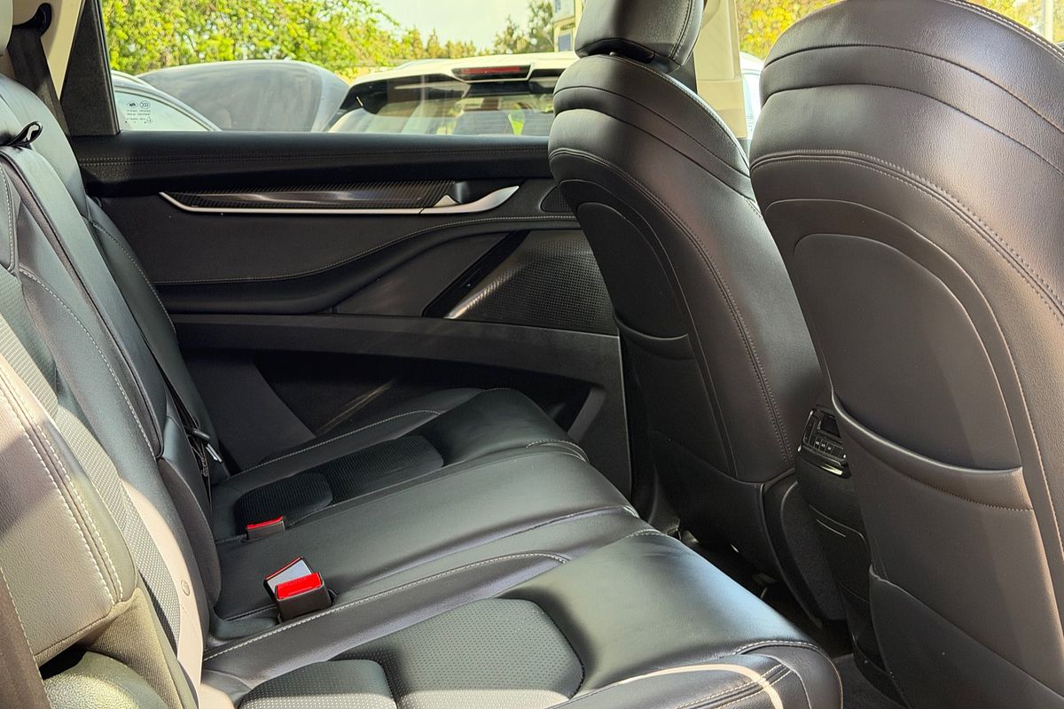 2023 LDV D90 Executive SV9A