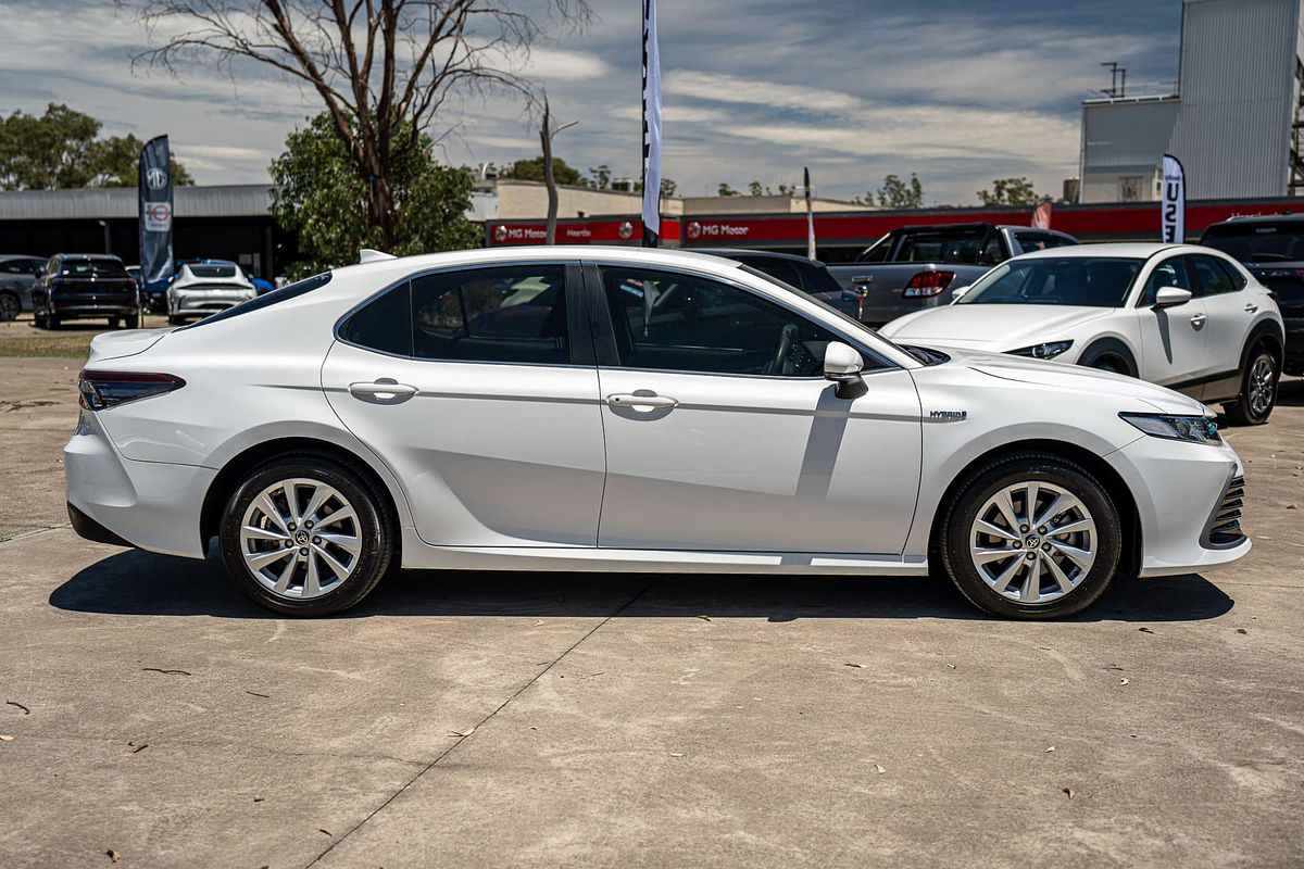 2022 Toyota Camry Ascent AXVH70R