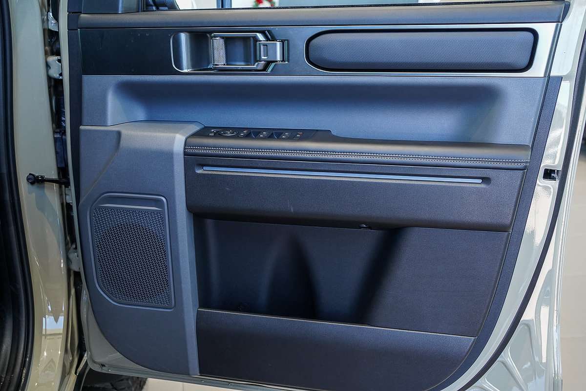 2025 Kia Tasman SX+ TK 4X4