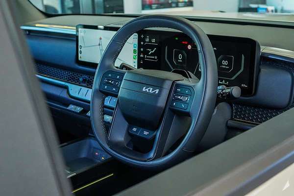 2025 Kia Tasman SX+ TK 4X4