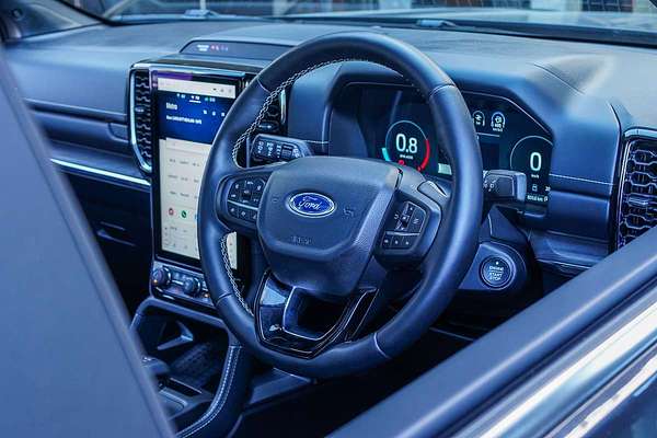 2025 Ford Everest Platinum 3.0L