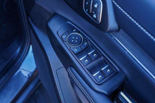 2025 Ford Everest Platinum 3.0L