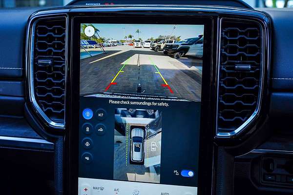 2025 Ford Everest Platinum 3.0L