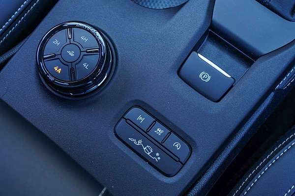 2025 Ford Everest Platinum 3.0L