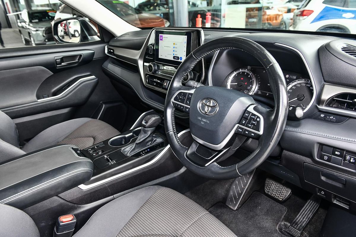 2023 Toyota KLUGER GX 2WD TXUA70R