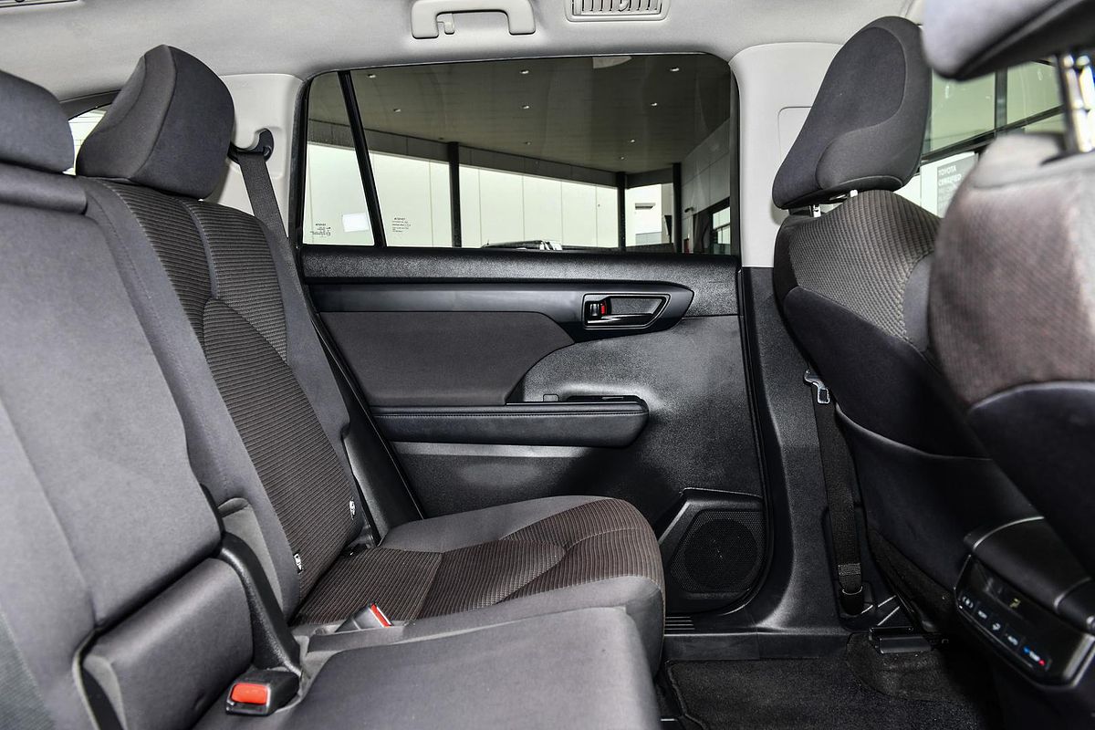 2023 Toyota KLUGER GX 2WD TXUA70R