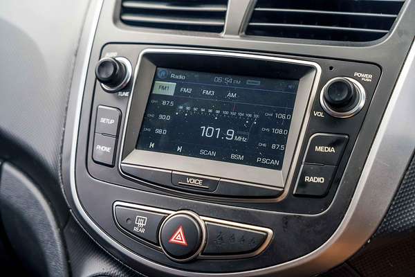 2016 Hyundai Accent Active RB3