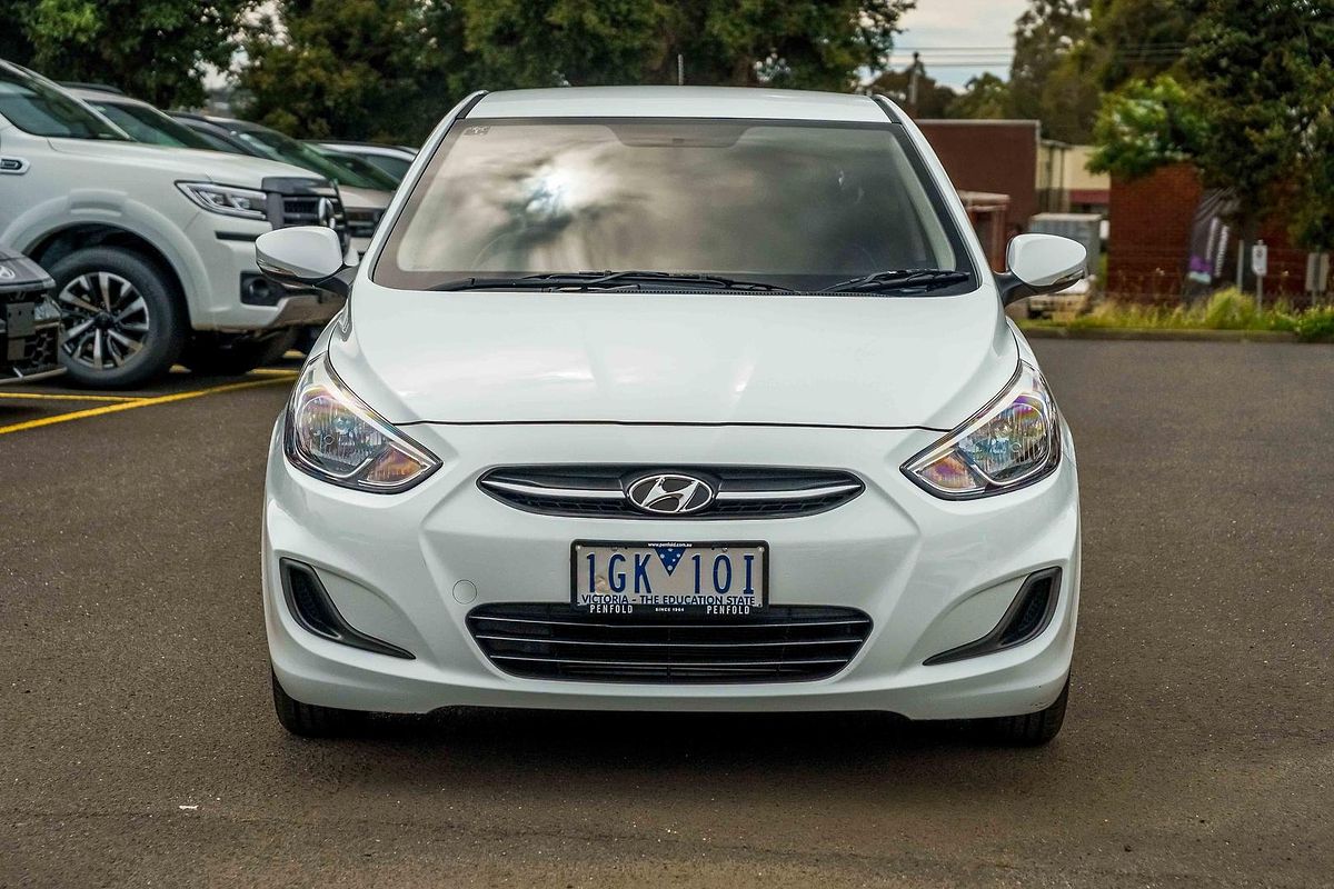 2016 Hyundai Accent Active RB3