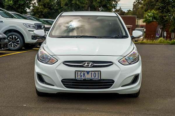 2016 Hyundai Accent Active RB3