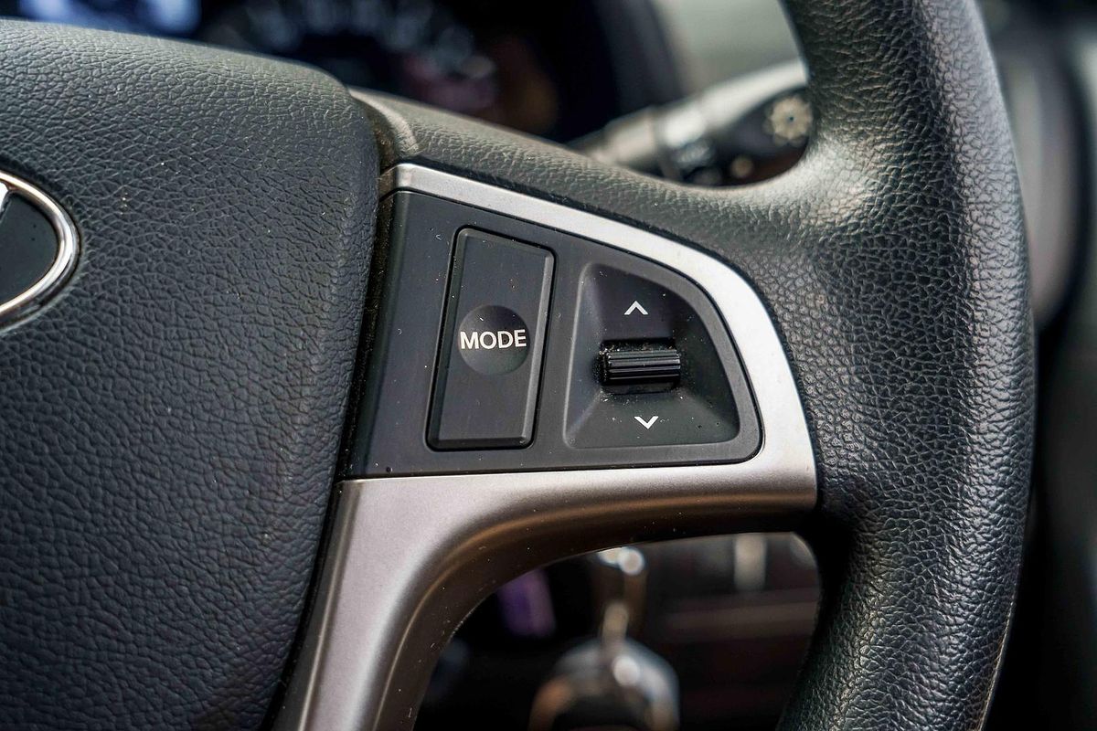 2016 Hyundai Accent Active RB3