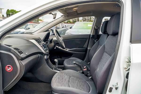 2016 Hyundai Accent Active RB3